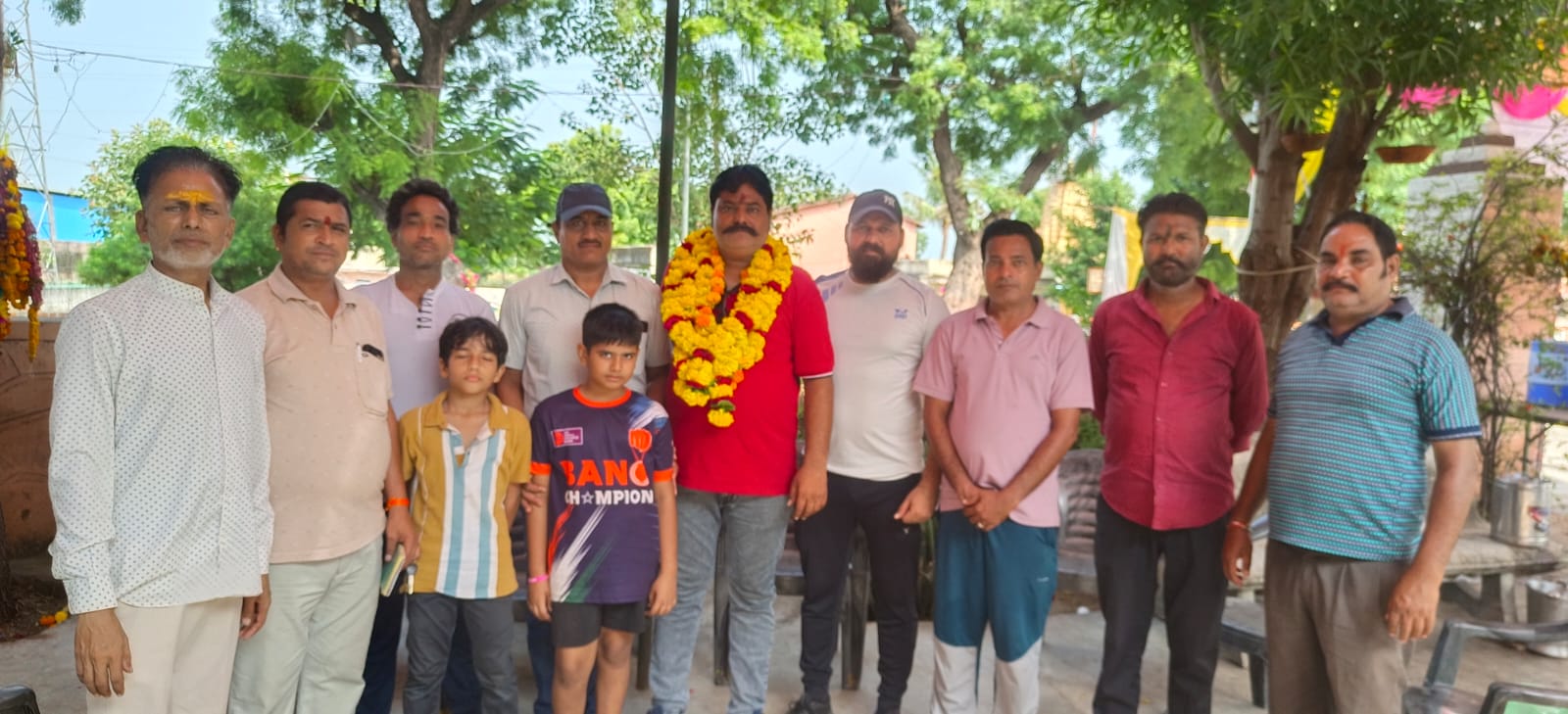 अमृत परिहार मारवाड़ फुटबॉल क्लब के अध्यक्ष निर्वाचित,मारवाड़ फुटबॉल क्लब शिवगंज-सुमेरपुर के द्विवार्षिक चुनाव में अमृत परिहार निर्विरोध अध्यक्ष चुने गए